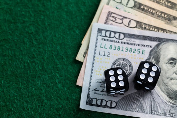 Live dealer blackjack and roulette tables on oke168